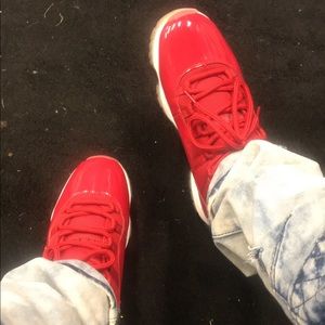 Meet your Posher, Moises